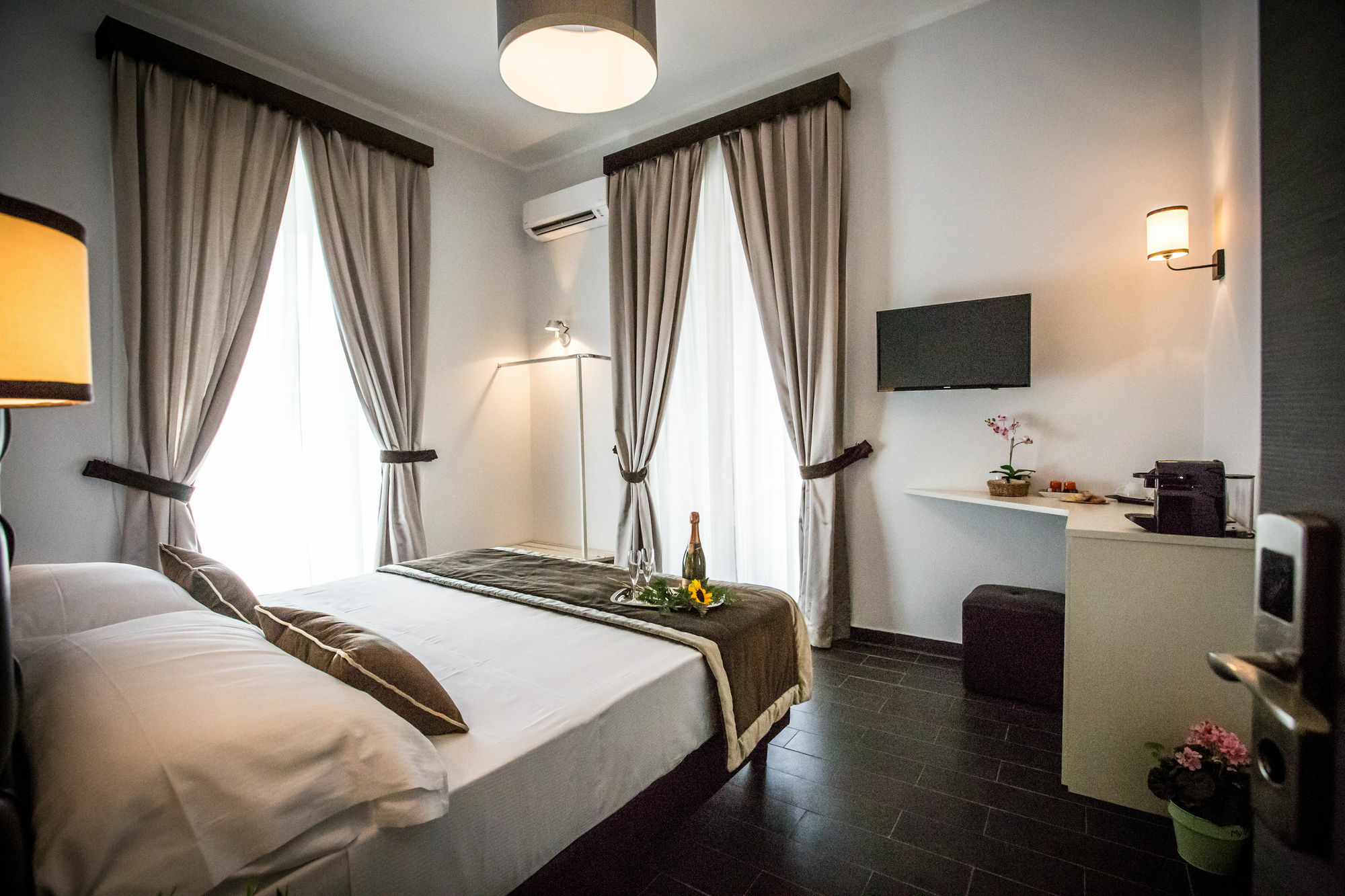 Hotel San Pietro Leisure And Luxury Řím Exteriér fotografie